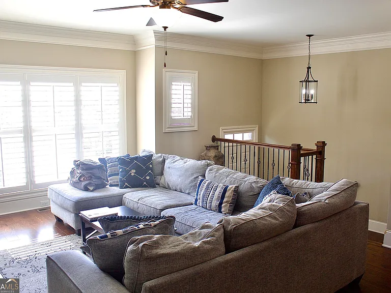 2559 Willow Field Xing SE — Photo 9