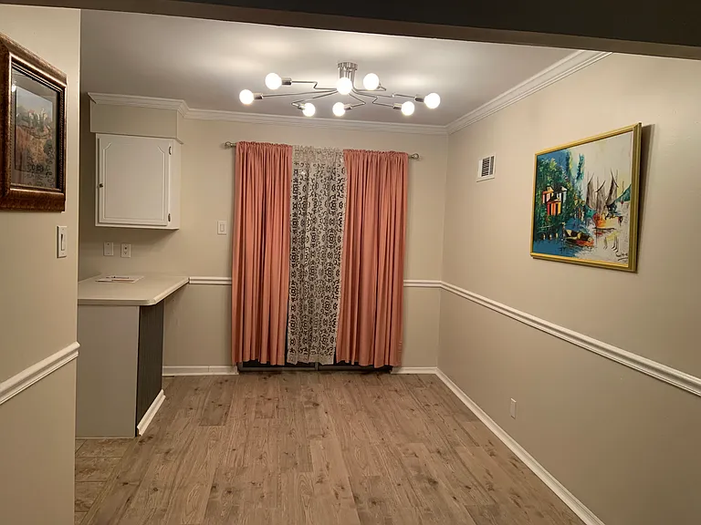 1041 N Clay Ave #C-20 — Photo 31