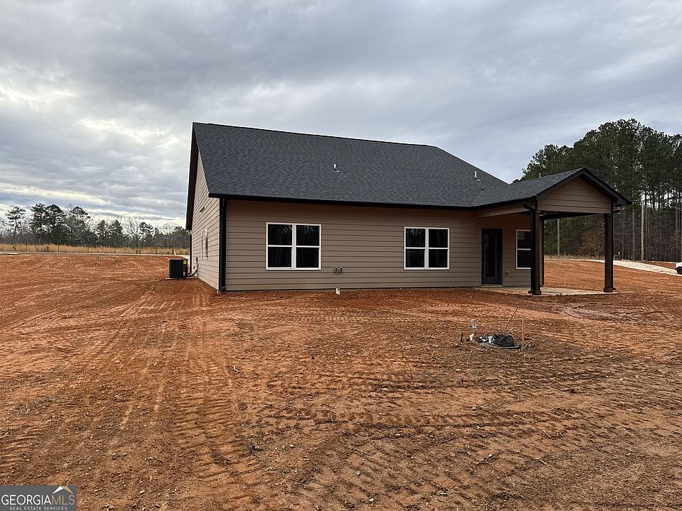 2nd image of 2057 N Hicks Rd