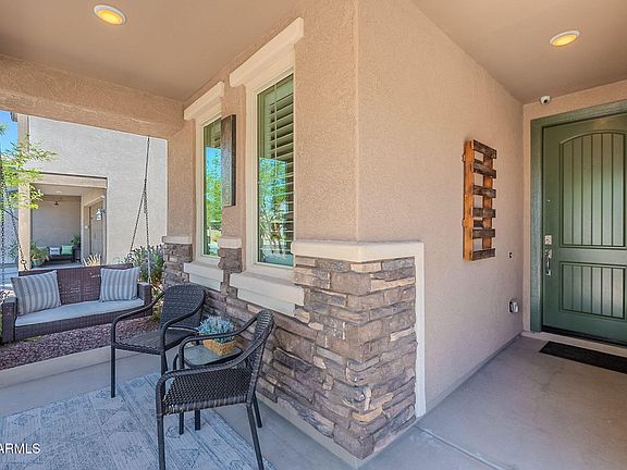 2nd image of 20641 W COLLEGE Drive