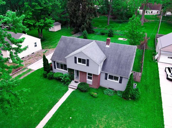 1130 Elm St, New Haven, IN 46774