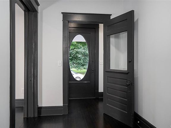3rd image of 55 Newman Pl