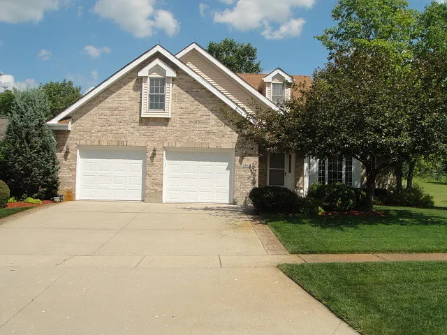 34415 N Sunshine Ln photo 1