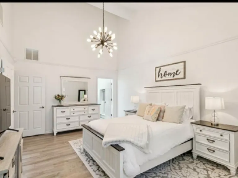 11 Harbor Dr — Photo 17