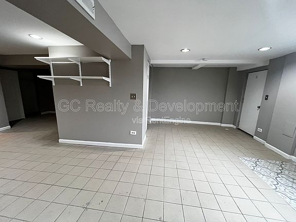 5th image of 2227 N Clybourn Ave #G