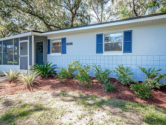 3rd image of 6880 Tinkerbell Ln