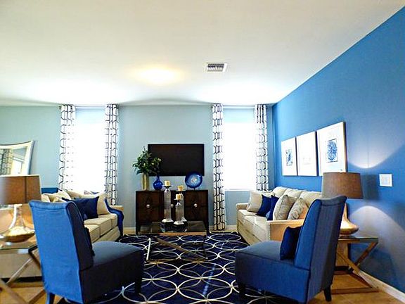 4th image of 3248 Royal Gardens Ave