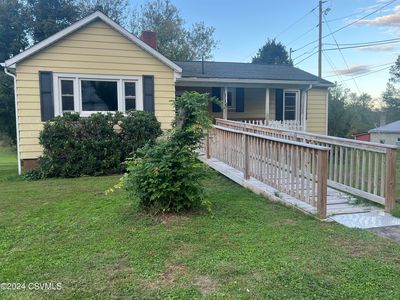 2238 Crossroads Dr, Lewisburg, PA, 17837