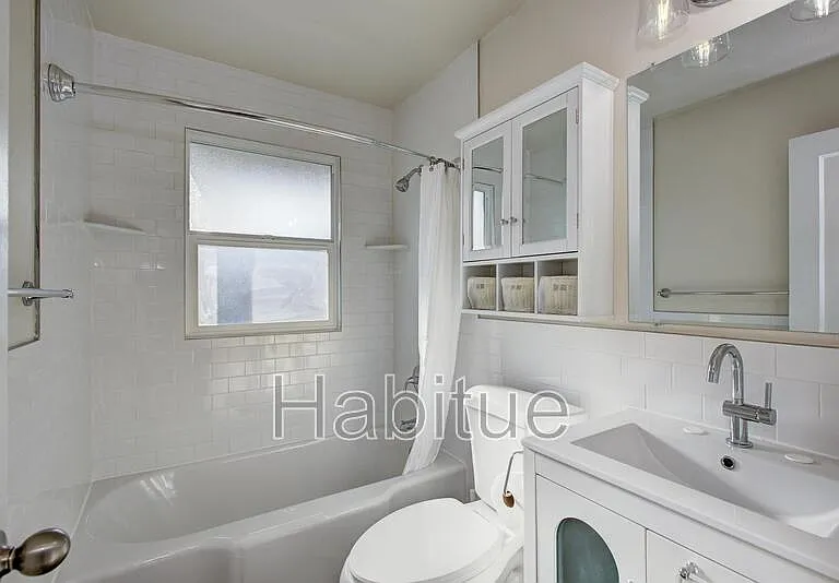 1000 N 27th St — Photo 11