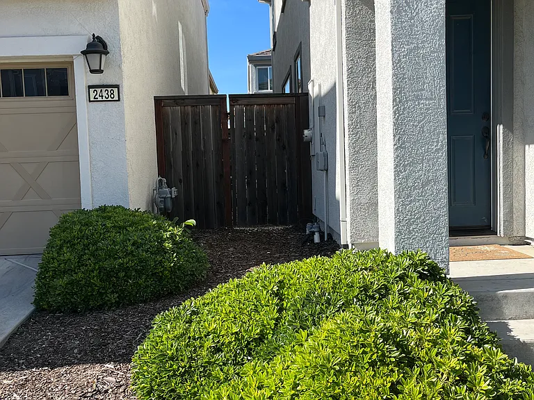 2434 Buzz Aldrin Way — Photo 34