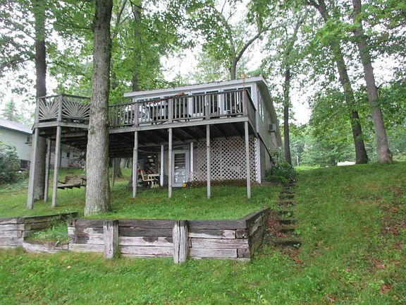 5th image of 1165 E Hess Lake Dr