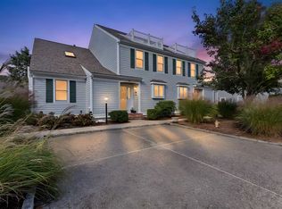 62 Grand Ave #62A, Falmouth, MA 02540