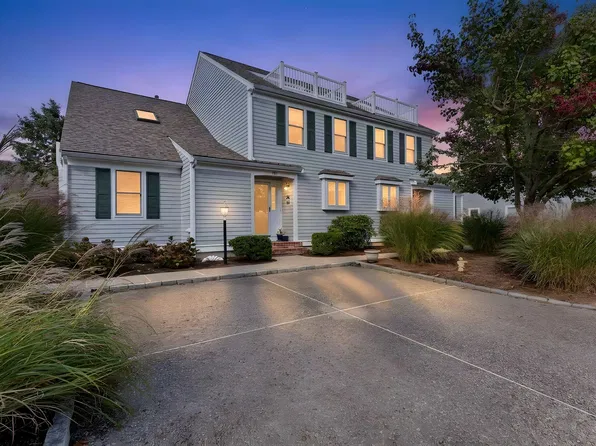 62 Grand Avenue UNIT 62A, Falmouth, MA 02540