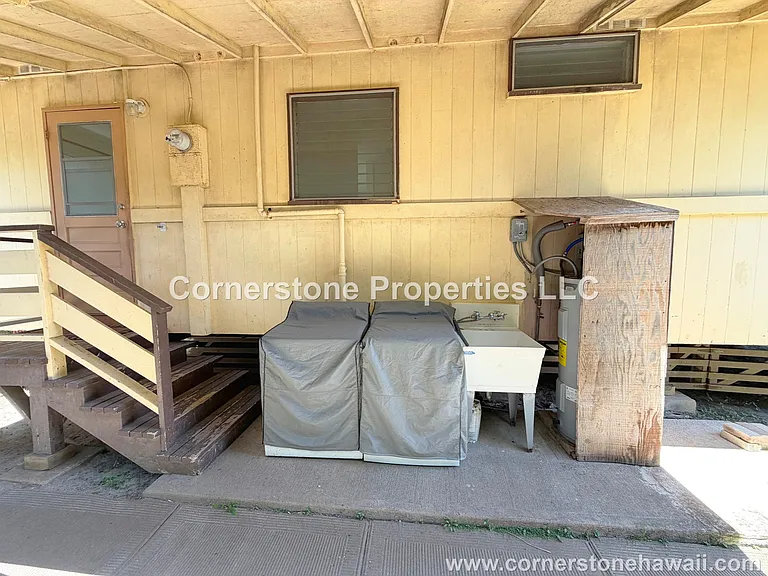 528 Oneawa St — Photo 26