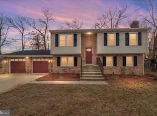 9008 Townsend Ln, Clinton, MD 20735