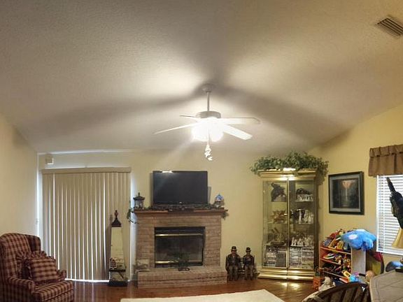 5th image of 2059 Wax Myrtle Ct