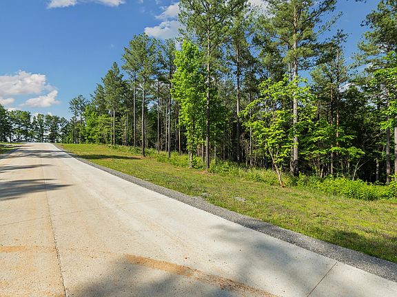 5th image of 1023 Buck Crossing Dr