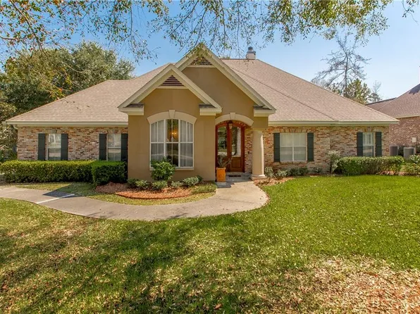 390 Red Maple Dr, Mandeville, LA 70448