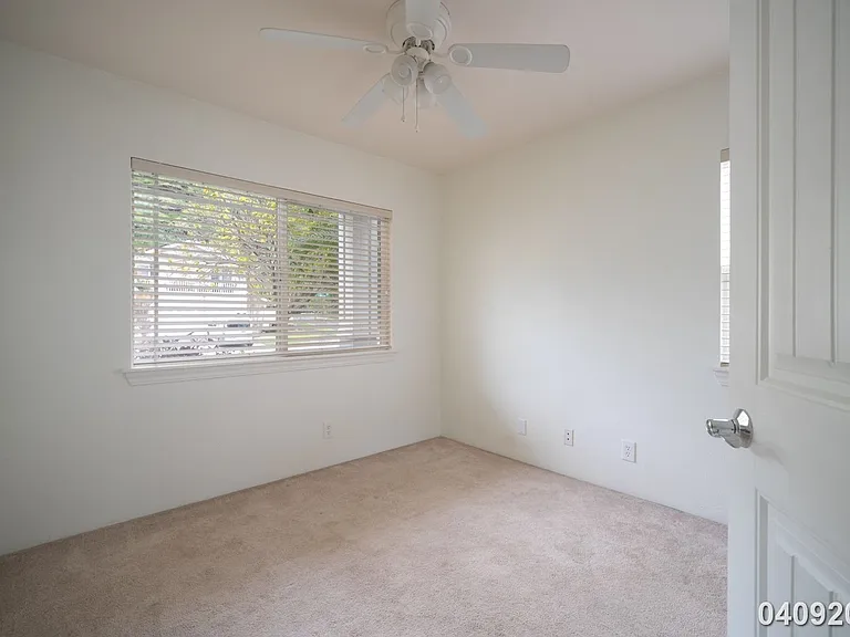 87-1034 Anaha St — Photo 12