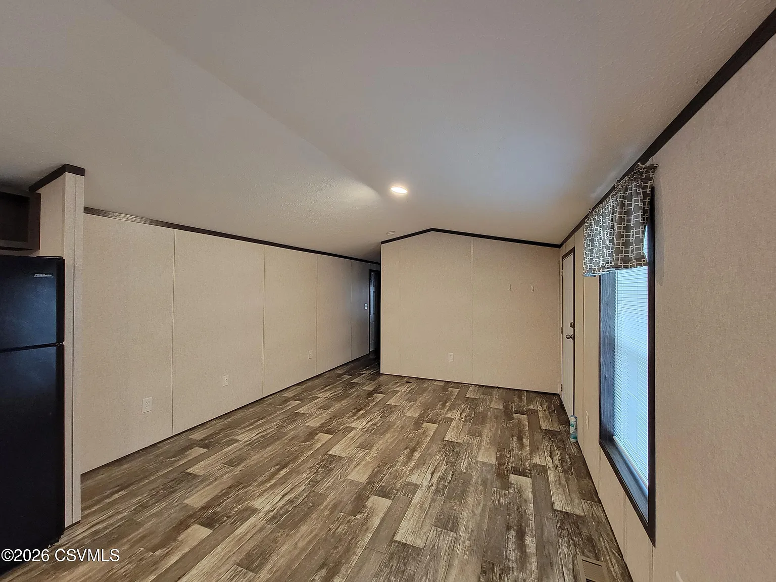2 bed, 600 sqft, $850 — Photo 3