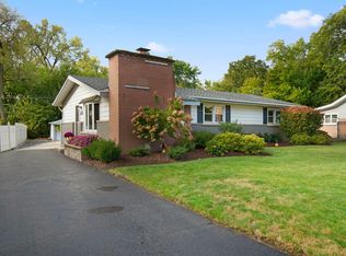 8103 W 98th St, Palos Hills, IL 60465