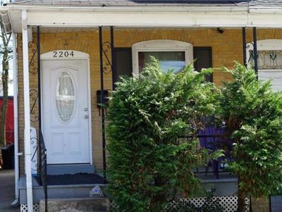 2204 Forest St, Easton, PA, 18042