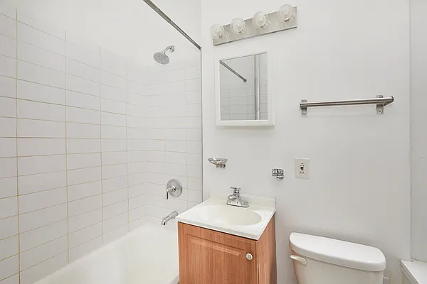 Rented by Compass | media 13