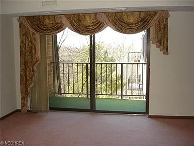 3rd image of 700 Brick Mill Run APT 607
