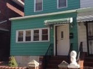 445 E 34th St, Brooklyn, NY 11203