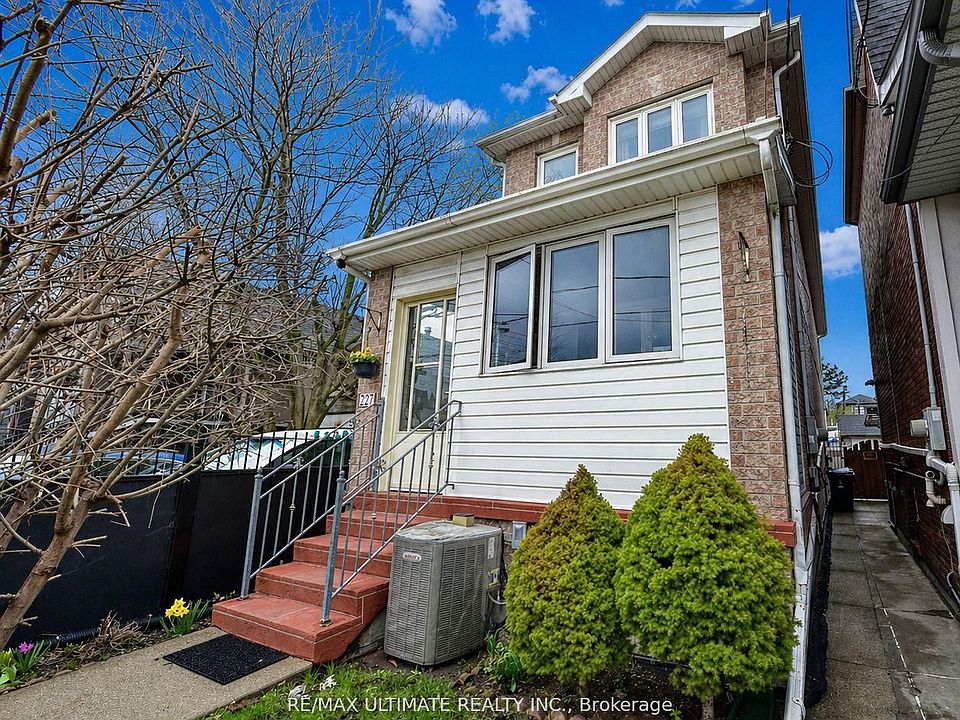1st image of 227 Earlscourt Ave