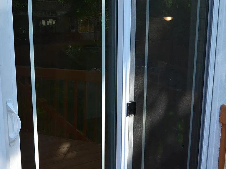 1443 Wildrose Dr — Photo 25