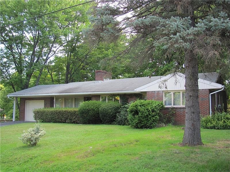 1st image of 109 Blue Grass Dr
