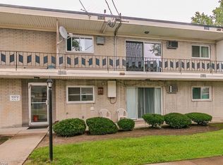 1372 Golden Gate Blvd, Mayfield Heights, OH 44124