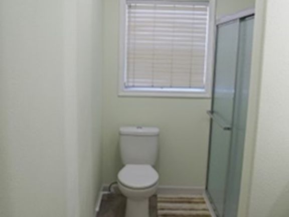 5th image of 1917 Woodrow Dr