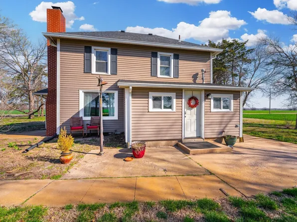 1625 E 60th Ave N, Belle Plaine, KS 67013