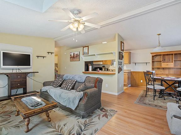 3rd image of 260 E Bradley Ave Space 27