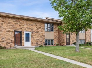 1028 Front St #5, Casselton, ND 58012