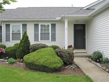 3rd image of 3998 Londonderry Ln