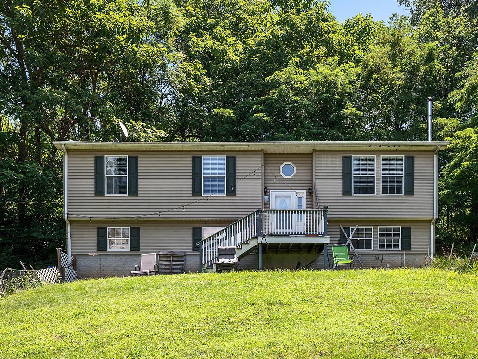 1st image of 303 Huck Finn Dr