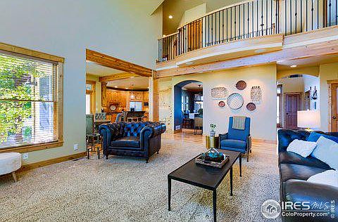 5th image of 4590 Meadowlark Dr