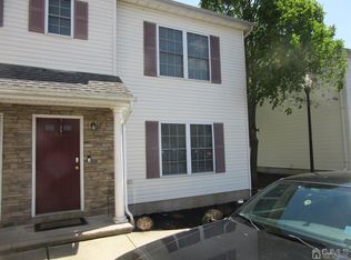 8A Henry St, Somerset, NJ 08873