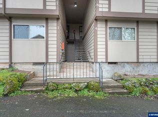 401 Madrona Ave SE APT 3, Salem, OR 97302