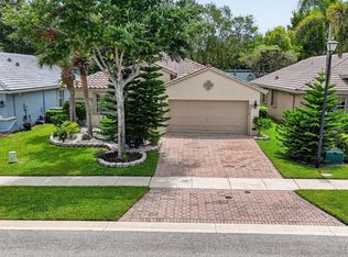 8158 Duomo Cir, Boynton Beach, FL 33472