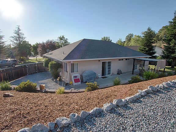 3rd image of 4594 Quinton Dr