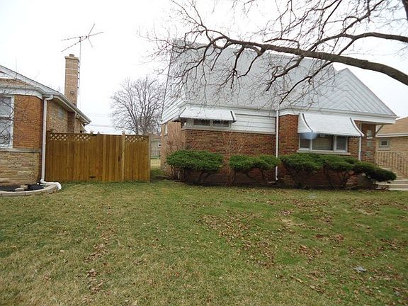 4th image of 7452 W Lawler Ave