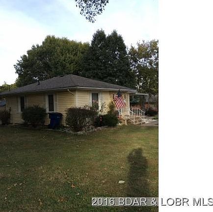 3rd image of 109 W Brockman Ave
