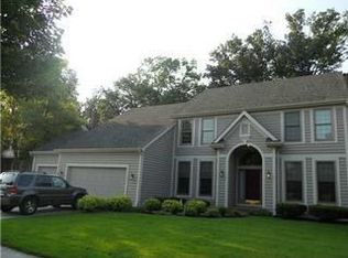 5973 Brigids Close Dr, Dublin, OH 43017