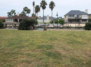 104 Angelfish Ct, Aransas Pass, TX 78336