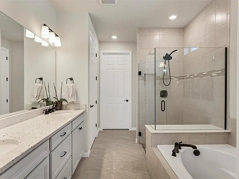 5721 Sweet Leaf Way — Photo 22