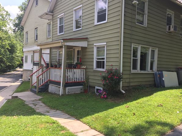 34 Main St APT C